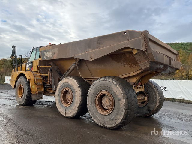 2015 Cat 740B Articulated Dump Truck - Зглобен истоварувач: слика 4 2015 Cat 740B Articulated Dump Truck - Зглобен истоварувач: слика 4