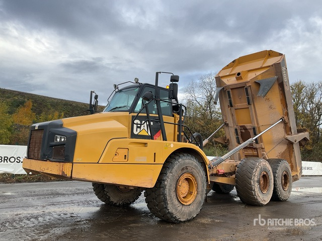 2015 Cat 740B Articulated Dump Truck - Зглобен истоварувач: слика 2 2015 Cat 740B Articulated Dump Truck - Зглобен истоварувач: слика 2