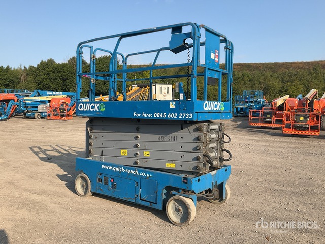2015 Genie GS-4047 Electric Scissor Lift - Кревач ножица: слика 1 2015 Genie GS-4047 Electric Scissor Lift - Кревач ножица: слика 1