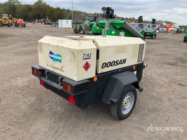 2016 Doosan 7/41 Mobile Air Compressor - Компресор за воздух: слика 3 2016 Doosan 7/41 Mobile Air Compressor - Компресор за воздух: слика 3