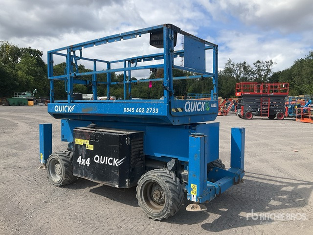 2016 Genie GS3369RT 4x4 Diesel Scissor Lift - Кревач ножица: слика 1 2016 Genie GS3369RT 4x4 Diesel Scissor Lift - Кревач ножица: слика 1