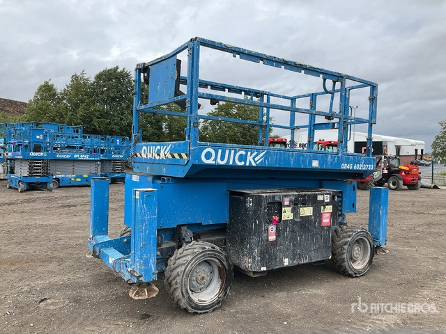 2016 Genie GS3369RT 4x4 Diesel Scissor Lift - Кревач ножица: слика 1 2016 Genie GS3369RT 4x4 Diesel Scissor Lift - Кревач ножица: слика 1