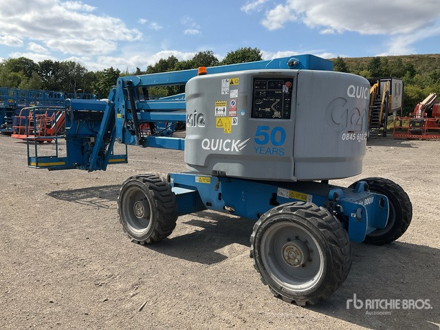 2016 Genie Z45/25J 4WD Diesel Articulating Boom Lift - Дигачка зглобна платформа: слика 3 2016 Genie Z45/25J 4WD Diesel Articulating Boom Lift - Дигачка зглобна платформа: слика 3