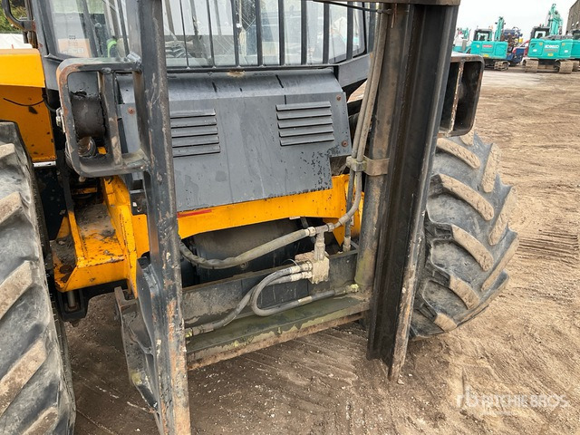 2016 JCB 926-4 JCB Rough Terrain Forklift Rough Terrain Forklift - Вилушкар за груб терен: слика 5 2016 JCB 926-4 JCB Rough Terrain Forklift Rough Terrain Forklift - Вилушкар за груб терен: слика 5