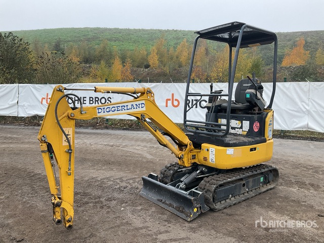 2016 Komatsu PC14-R3S Mini Excavator: <6.6t - Мини багер: слика 1 2016 Komatsu PC14-R3S Mini Excavator: <6.6t - Мини багер: слика 1