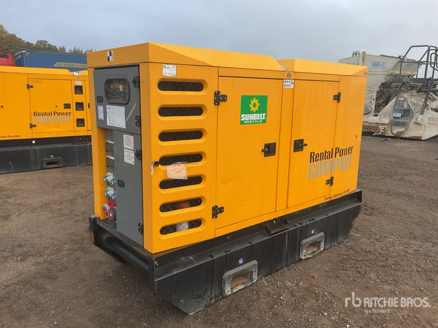 2016 Sdmo R110 100 kVA Skid-Mounted Generator Set - Генераторска поставка: слика 2 2016 Sdmo R110 100 kVA Skid-Mounted Generator Set - Генераторска поставка: слика 2