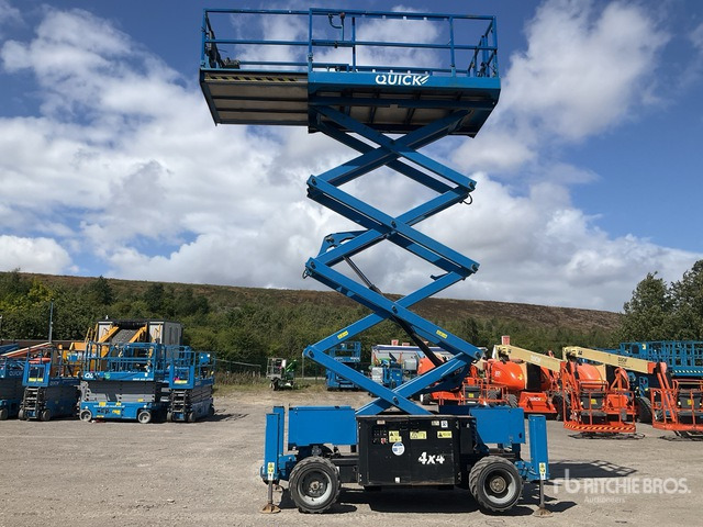 2017 Genie GS3369 4x4 Diesel Scissor Lift - Кревач ножица: слика 1 2017 Genie GS3369 4x4 Diesel Scissor Lift - Кревач ножица: слика 1