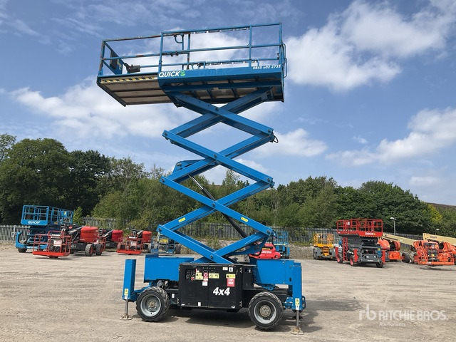2017 Genie GS3369 4x4 Diesel Scissor Lift - Кревач ножица: слика 1 2017 Genie GS3369 4x4 Diesel Scissor Lift - Кревач ножица: слика 1
