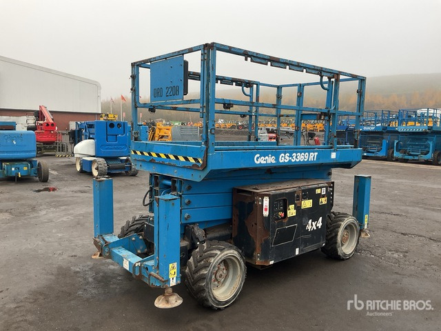 2018 Genie GS3369RT 4x4 Diesel Scissor Lift - Кревач ножица: слика 3 2018 Genie GS3369RT 4x4 Diesel Scissor Lift - Кревач ножица: слика 3