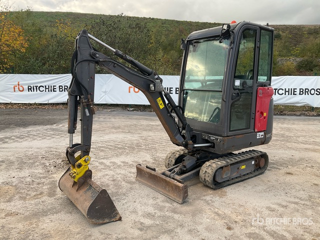 2018 Volvo EC18D Mini Excavator: <6.6t - Мини багер: слика 2 2018 Volvo EC18D Mini Excavator: <6.6t - Мини багер: слика 2