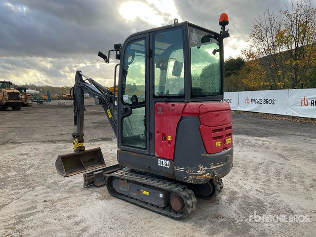 2018 Volvo EC18D Mini Excavator: <6.6t - Мини багер: слика 4 2018 Volvo EC18D Mini Excavator: <6.6t - Мини багер: слика 4