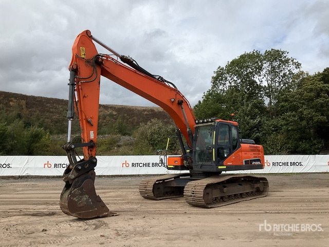 2020 Doosan DX225LC-5 Tracked Excavator - Багер гасеничар: слика 2 2020 Doosan DX225LC-5 Tracked Excavator - Багер гасеничар: слика 2
