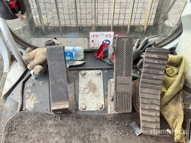 2022 Sennebogen 830 Wheel Material Handler - Справувач со отпад/ Индустрија: слика 4 2022 Sennebogen 830 Wheel Material Handler - Справувач со отпад/ Индустрија: слика 4