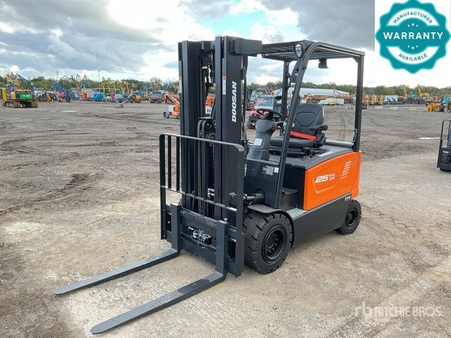 2023 Doosan B25X-7 PLUS 2023 Doosan B25X-7 PLUS 2500 kg Electric Forklift - (Unused) Electric Forklift - Електричен вилушкар: слика 2 2023 Doosan B25X-7 PLUS 2023 Doosan B25X-7 PLUS 2500 kg Electric Forklift - (Unused) Electric Forklift - Електричен вилушкар: слика 2