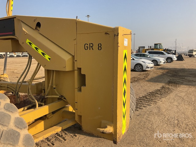 2001 Cat 140H Motor Grader - Порамнувач: слика 4 2001 Cat 140H Motor Grader - Порамнувач: слика 4