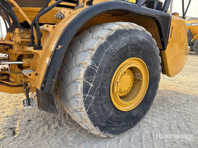 2007 Cat 740 Articulated Dump Truck - Зглобен истоварувач: слика 4 2007 Cat 740 Articulated Dump Truck - Зглобен истоварувач: слика 4