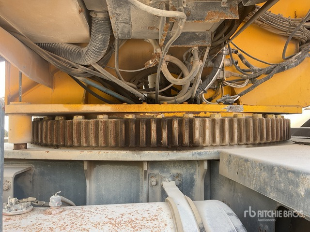 2007 Grove RT700E 55 ton 4x4x4 (Inoperable) Rough Terrain Crane - Кран за нерамни терени: слика 5 2007 Grove RT700E 55 ton 4x4x4 (Inoperable) Rough Terrain Crane - Кран за нерамни терени: слика 5