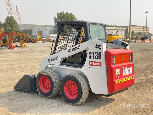 2010 Bobcat S130 - Компактен натоварувач: слика 4 2010 Bobcat S130 - Компактен натоварувач: слика 4
