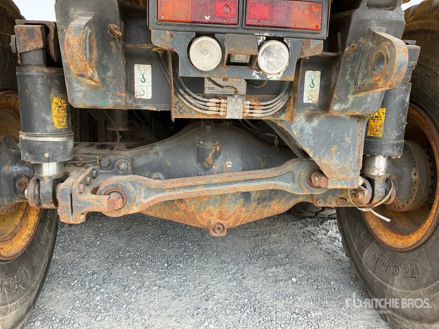 2014 Komatsu HM400-3 - Зглобен истоварувач: слика 5 2014 Komatsu HM400-3 - Зглобен истоварувач: слика 5
