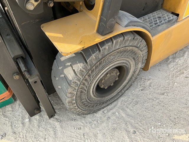 2015 Cat EP25K-PAC 2.5 ton Electric Forklift - Електричен вилушкар: слика 5 2015 Cat EP25K-PAC 2.5 ton Electric Forklift - Електричен вилушкар: слика 5