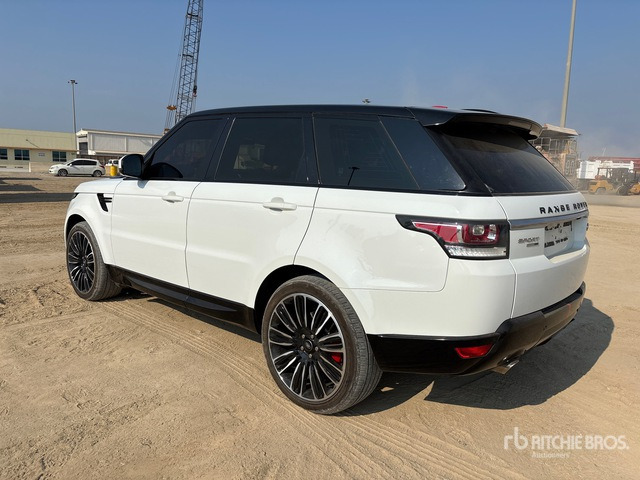 2015 Land Rover Range Rover AWD SUV - SUV: слика 2 2015 Land Rover Range Rover AWD SUV - SUV: слика 2