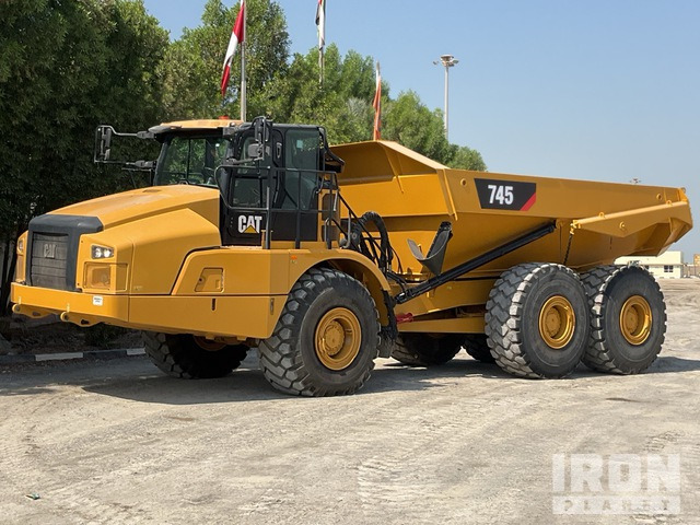 2018 Cat 745 - Зглобен истоварувач: слика 2 2018 Cat 745 - Зглобен истоварувач: слика 2
