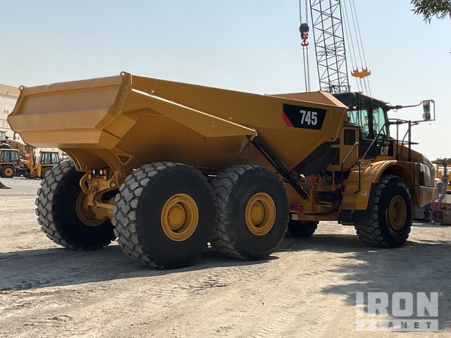 2018 Cat 745 - Зглобен истоварувач: слика 3 2018 Cat 745 - Зглобен истоварувач: слика 3
