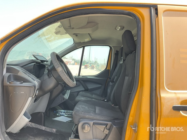 2018 Ford Transit (Inoperable) Cargo Van - Товарно комбе: слика 5 2018 Ford Transit (Inoperable) Cargo Van - Товарно комбе: слика 5
