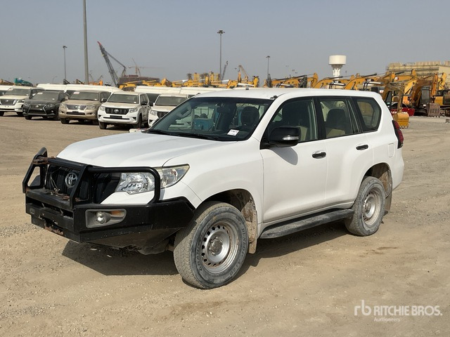 2018 Toyota Prado TX 150L 4x4 SUV - SUV: слика 2 2018 Toyota Prado TX 150L 4x4 SUV - SUV: слика 2