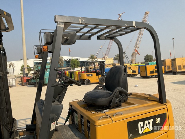 2019 Cat EP30CA1 3 ton Electric Forklift - Електричен вилушкар: слика 5 2019 Cat EP30CA1 3 ton Electric Forklift - Електричен вилушкар: слика 5