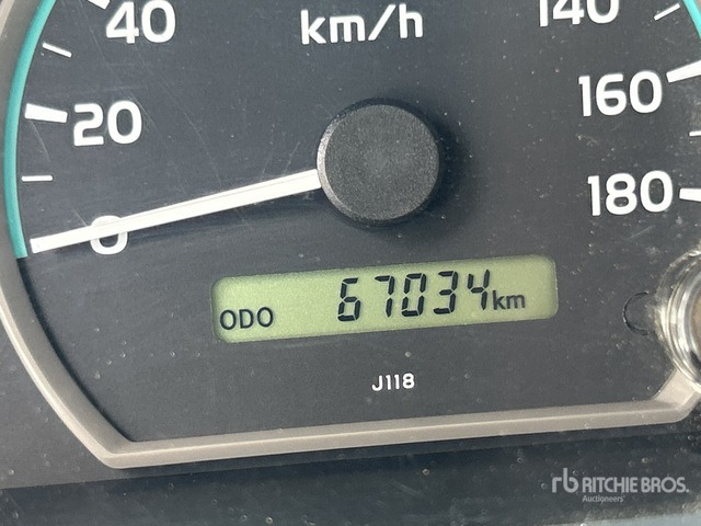 2019 Toyota Land Cruiser 78L 4x4 SUV - SUV: слика 3 2019 Toyota Land Cruiser 78L 4x4 SUV - SUV: слика 3