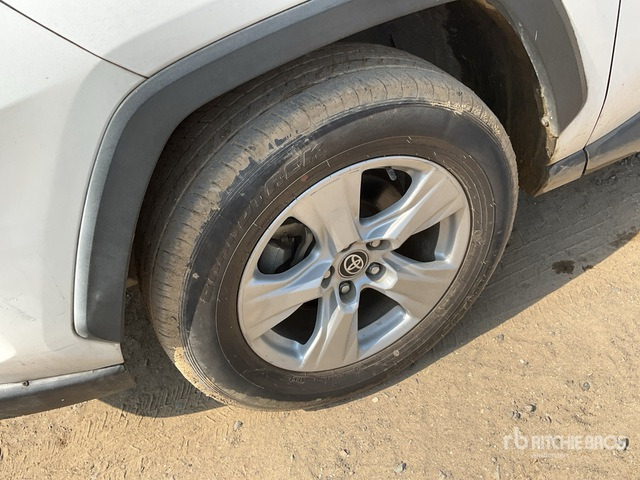 2019 Toyota RAV4 4WD SUV - SUV: слика 4 2019 Toyota RAV4 4WD SUV - SUV: слика 4