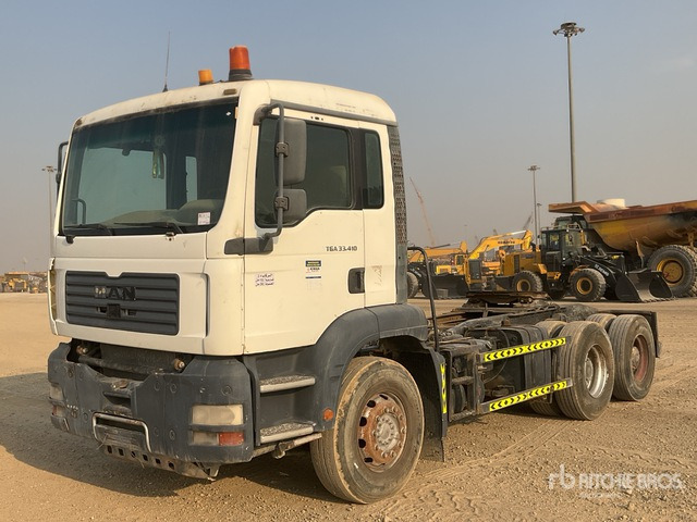 2006 MAN TGA33.410 6x4 T/A Day Cab Truck Tractor - Камион влекач: слика 2 2006 MAN TGA33.410 6x4 T/A Day Cab Truck Tractor - Камион влекач: слика 2