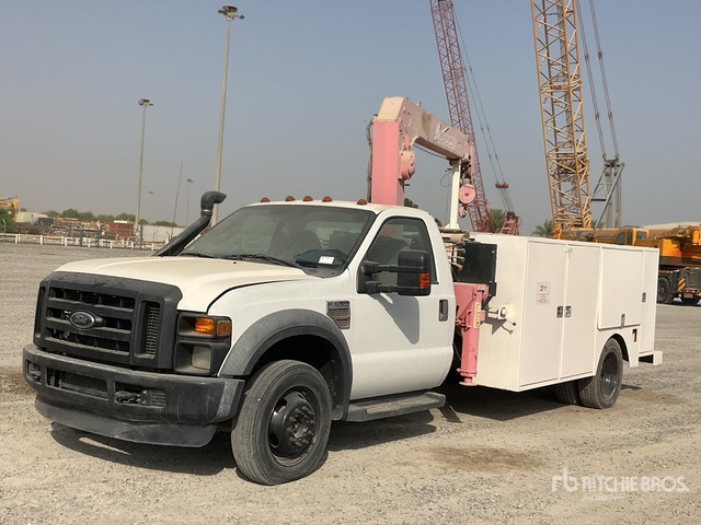 2008 Ford F550 XL Super Duty 4x4 Service Truck - Комунално/ Специјално возило: слика 1 2008 Ford F550 XL Super Duty 4x4 Service Truck - Комунално/ Специјално возило: слика 1