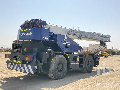TADANO TR300E 30 ton 4x4x4 - Кран за нерамни терени: слика 3 TADANO TR300E 30 ton 4x4x4 - Кран за нерамни терени: слика 3
