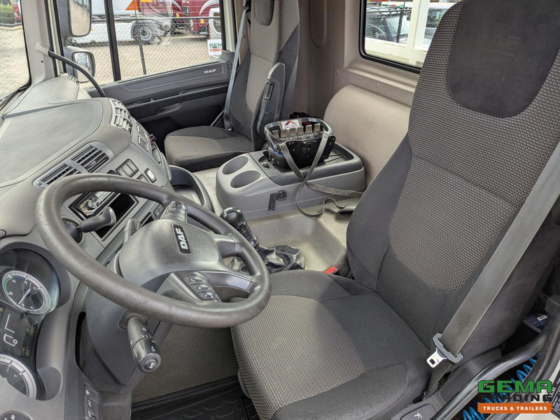 DAF CF 330 FAT 6x4 Dagcab Euro6A - Open laadbak 6.4m + PM 15522 - RadioGrafisch - Handgeschakeld - 08/2025APK - Камион со платформа, Камион со кран: слика 5 DAF CF 330 FAT 6x4 Dagcab Euro6A - Open laadbak 6.4m + PM 15522 - RadioGrafisch - Handgeschakeld - 08/2025APK - Камион со платформа, Камион со кран: слика 5