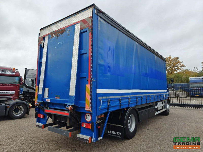 DAF FA LF280 4x2 Dagcab Euro6 - 6CIL - SchuifzeilenBak 7.5m + Laadklep 2500kg - HH Vloer - Камион со церада: слика 4 DAF FA LF280 4x2 Dagcab Euro6 - 6CIL - SchuifzeilenBak 7.5m + Laadklep 2500kg - HH Vloer - Камион со церада: слика 4