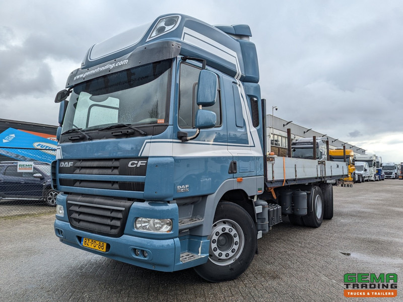 DAF FAN CF85.460 6x2/4 SpaceCab Euro5 - Open Laadbak 6.9M - Lift/Stuur-As - Rockinger - Камион со платформа: слика 1 DAF FAN CF85.460 6x2/4 SpaceCab Euro5 - Open Laadbak 6.9M - Lift/Stuur-As - Rockinger - Камион со платформа: слика 1