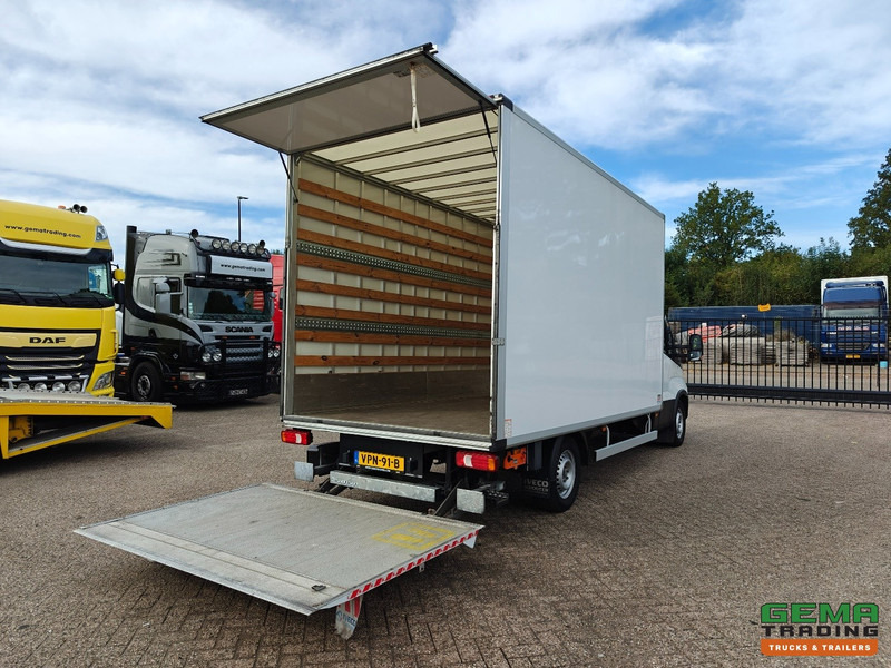 Iveco 35S18 Hi-Matic 4x2 Dagcab Euro6E - Gesloten Bak 4.2M - Laadklep 1000KG - Navi - 03/2026 APK - Комбе фургон: слика 2 Iveco 35S18 Hi-Matic 4x2 Dagcab Euro6E - Gesloten Bak 4.2M - Laadklep 1000KG - Navi - 03/2026 APK - Комбе фургон: слика 2