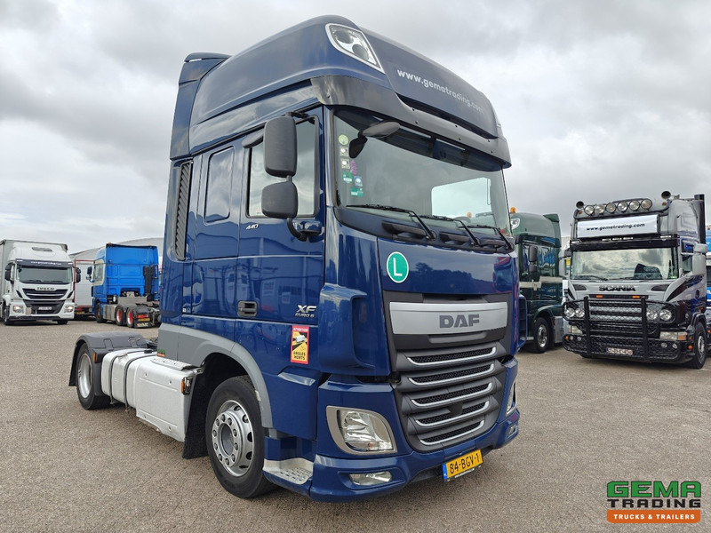 DAF XF 440 FT 4x2 SuperSpaceCab Euro6A - MEGA - Retarder - HandGeschakeld - 316.000KM! - Камион влекач: слика 2 DAF XF 440 FT 4x2 SuperSpaceCab Euro6A - MEGA - Retarder - HandGeschakeld - 316.000KM! - Камион влекач: слика 2