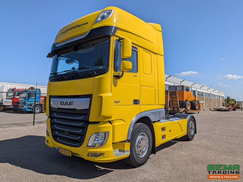 DAF XF 450 FT 4x2 SuperSpaceCab Euro6C - Retarder - Standairco - Dubbele Tanks - SMARTtachoV2 - Камион влекач: слика 1 DAF XF 450 FT 4x2 SuperSpaceCab Euro6C - Retarder - Standairco - Dubbele Tanks - SMARTtachoV2 - Камион влекач: слика 1