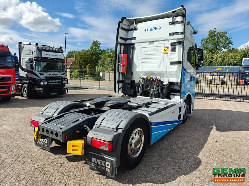 Iveco S-WAY 420 4x2 Euro6D - Dubbele Tanks - StandAirco - Navi - SMARTTacho V2 - 04/2026 APK - Камион влекач: слика 3 Iveco S-WAY 420 4x2 Euro6D - Dubbele Tanks - StandAirco - Navi - SMARTTacho V2 - 04/2026 APK - Камион влекач: слика 3