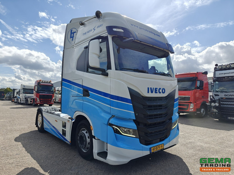 Iveco S-WAY 420 4x2 Euro6D - Dubbele Tanks - StandAirco - Navi - SMARTTacho V2 - 04/2026 APK - Камион влекач: слика 2 Iveco S-WAY 420 4x2 Euro6D - Dubbele Tanks - StandAirco - Navi - SMARTTacho V2 - 04/2026 APK - Камион влекач: слика 2