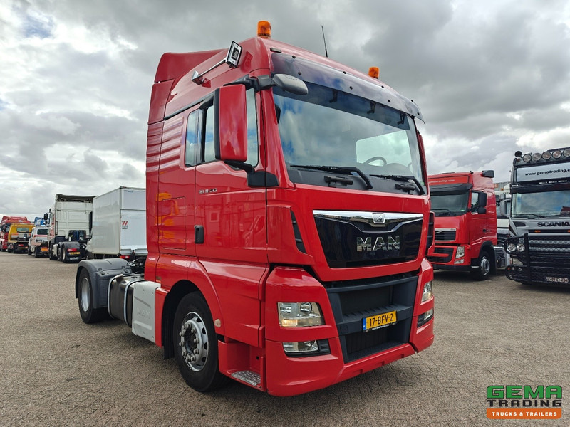 MAN TGX 18.440 4x2 XLX Euro6B - Navi - Reservewiel - Luchthoorns - 401.000KM - 04/2026 APK - Камион влекач: слика 2 MAN TGX 18.440 4x2 XLX Euro6B - Navi - Reservewiel - Luchthoorns - 401.000KM - 04/2026 APK - Камион влекач: слика 2