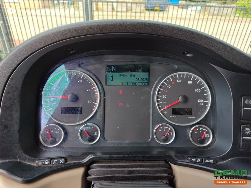 Камион влекач MAN TGX 18.460 4x2 XXL Euro6 - MEGA - Retarder - Dubbele Tanks - StandAirco - Navi: слика 15 Камион влекач MAN TGX 18.460 4x2 XXL Euro6 - MEGA - Retarder - Dubbele Tanks - StandAirco - Navi: слика 15