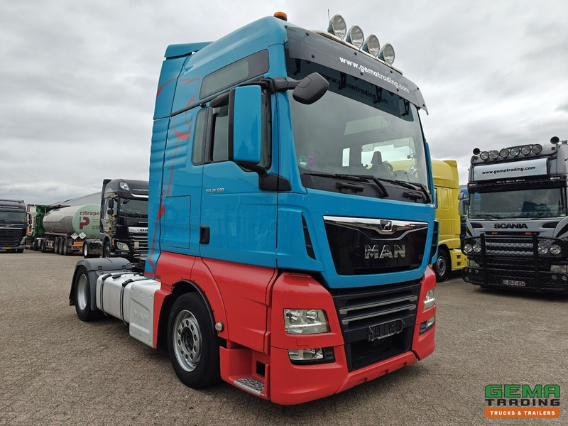 MAN TGX 18.500 4x2 XXL Euro6 - MEGA - Retarder - Dubbele Tanks - Standairco - KoffieMachine - Камион влекач: слика 2 MAN TGX 18.500 4x2 XXL Euro6 - MEGA - Retarder - Dubbele Tanks - Standairco - KoffieMachine - Камион влекач: слика 2