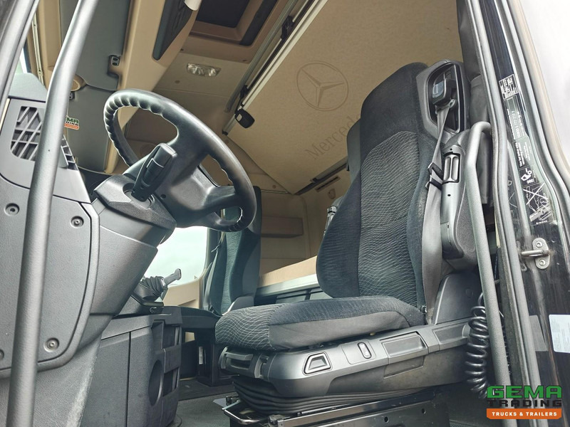 Mercedes-Benz Actros 1942 4x2 Megaspace Euro6 - Dubbele Tanks - SneeuwKettingen - SMARTTacho V2 - 02/2026 APK - Камион влекач: слика 5 Mercedes-Benz Actros 1942 4x2 Megaspace Euro6 - Dubbele Tanks - SneeuwKettingen - SMARTTacho V2 - 02/2026 APK - Камион влекач: слика 5