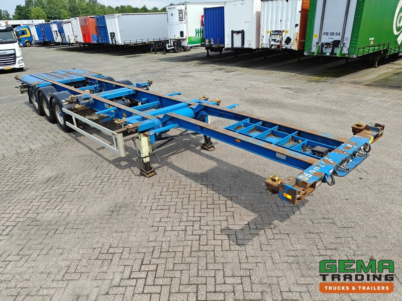Krone SDC 27 3 assen BPW - DrumBrakes - 5340KG - 2x 20FT 1x 30FT 1x40FT - NL kenteken - Транспортер на контејнер/ Полуприколка со променливо тело: слика 4 Krone SDC 27 3 assen BPW - DrumBrakes - 5340KG - 2x 20FT 1x 30FT 1x40FT - NL kenteken - Транспортер на контејнер/ Полуприколка со променливо тело: слика 4