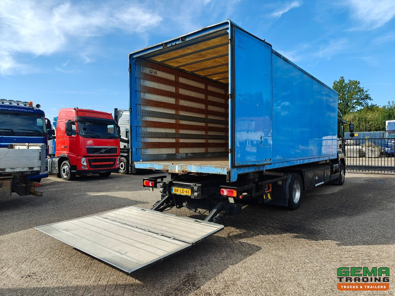 MAN TGA 18.310 4x2 LX Euro3 - Handgeschakeld ZF16 - BDF/VerhuisBak + Laadklep 2000KG - 207.000km - 12/2025 APK - Транспортер на контејнер/ Камион со променливо тело: слика 2 MAN TGA 18.310 4x2 LX Euro3 - Handgeschakeld ZF16 - BDF/VerhuisBak + Laadklep 2000KG - 207.000km - 12/2025 APK - Транспортер на контејнер/ Камион со променливо тело: слика 2
