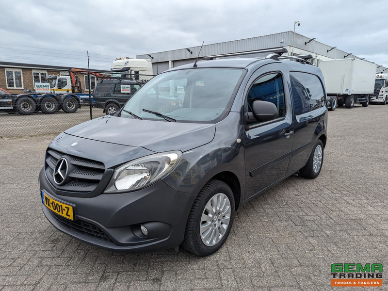Mercedes-Benz Citan 108 CDI BlueEFFICIENCY - Airco - Dakrails - Trekhaak - 04/2026APK - Мало комбе: слика 1 Mercedes-Benz Citan 108 CDI BlueEFFICIENCY - Airco - Dakrails - Trekhaak - 04/2026APK - Мало комбе: слика 1